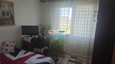 DECOMANDAT, BLOC REABILITAT TERMIC,POSIBILITATE CENTRALA - foto 10