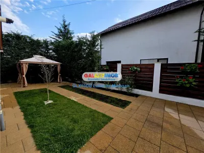 Vanzare casa tip duplex P + 1 Valea Voievozilor Razvad - foto 4
