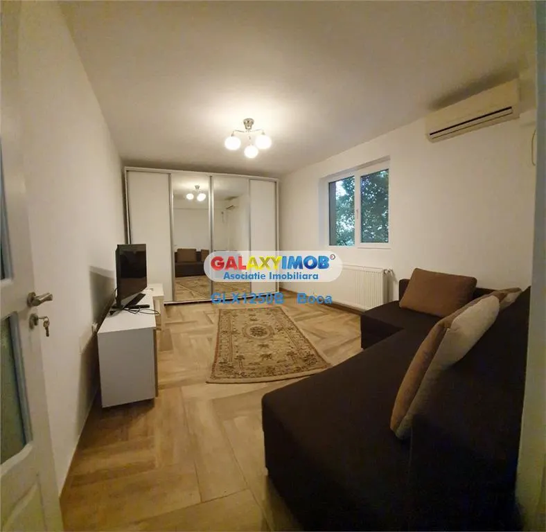 Garsoniera la doi pasi de METROU - foto 1