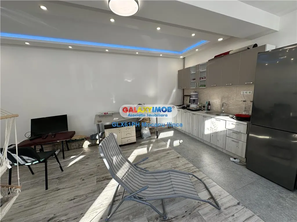 Vanzare casa 4 camere + garaje auto, in Ploiesti, zona Vest - foto 2