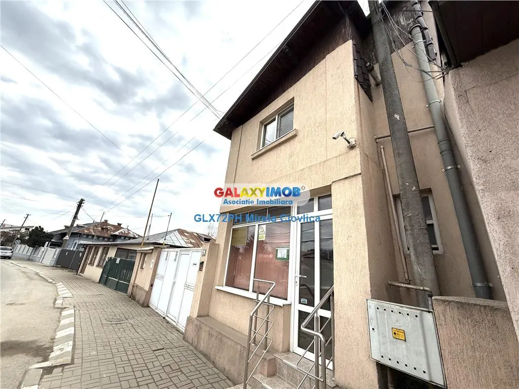 Vanzare Casa/Vila cu spatiu comercial chiar in Centru - foto 2