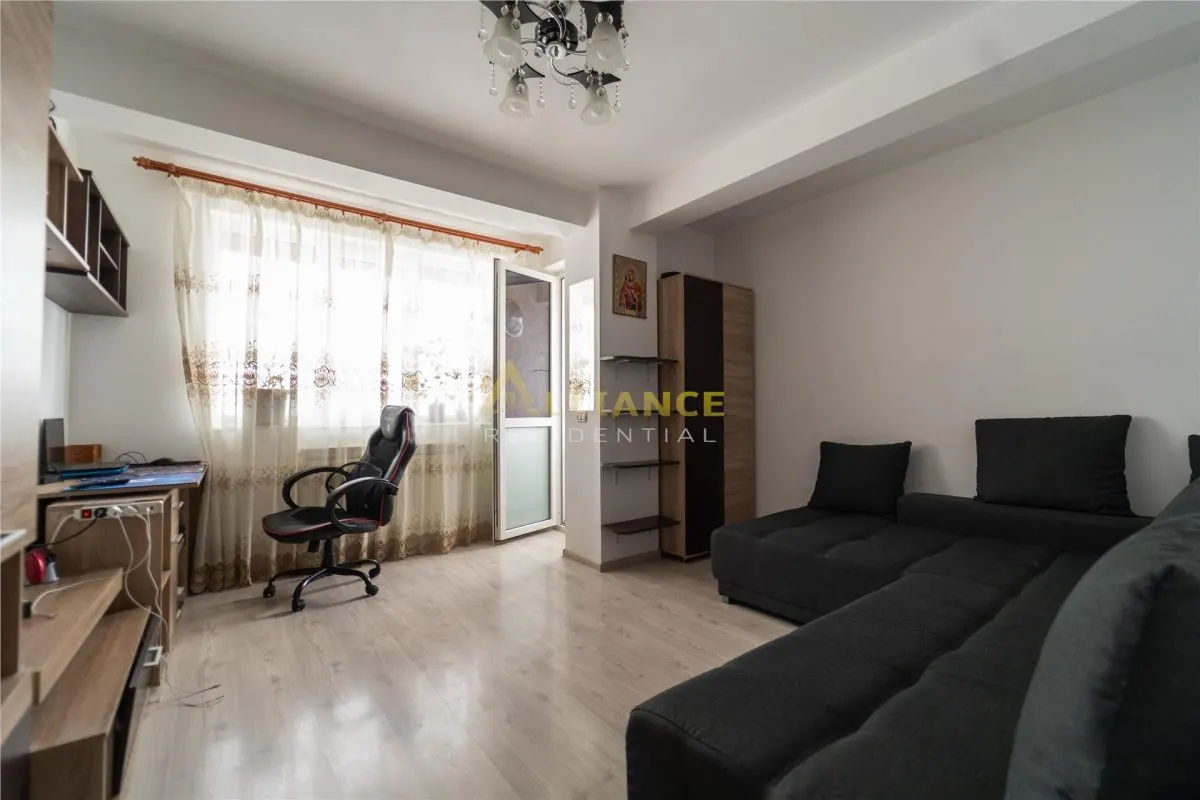 Apartament 3 camere cu 2 bai - Strada Solstitiului - foto 3