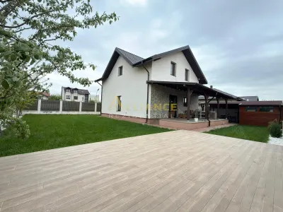 Casa individuala  P+M  ~ 5 camere ~ Comuna Berceni - Berceni