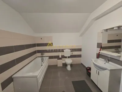 Casa mobilata si utilata- 4 camere - 2 bai - 350mp teren - foto 17