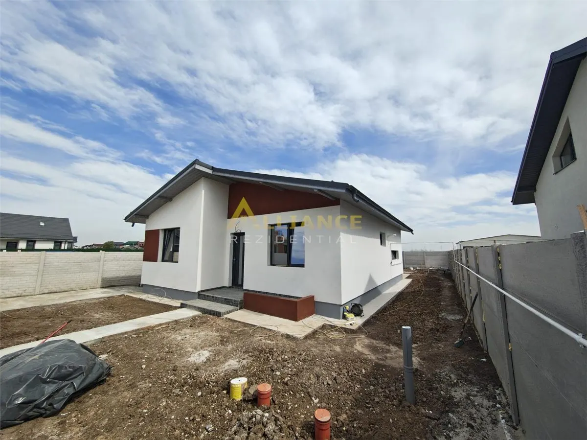 Casa parter | 90 mp utili | Teren 427 mp | Str. Zanelor - foto 2