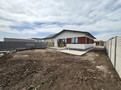 Casa parter | 90 mp utili | Teren 427 mp | Str. Zanelor - foto 5