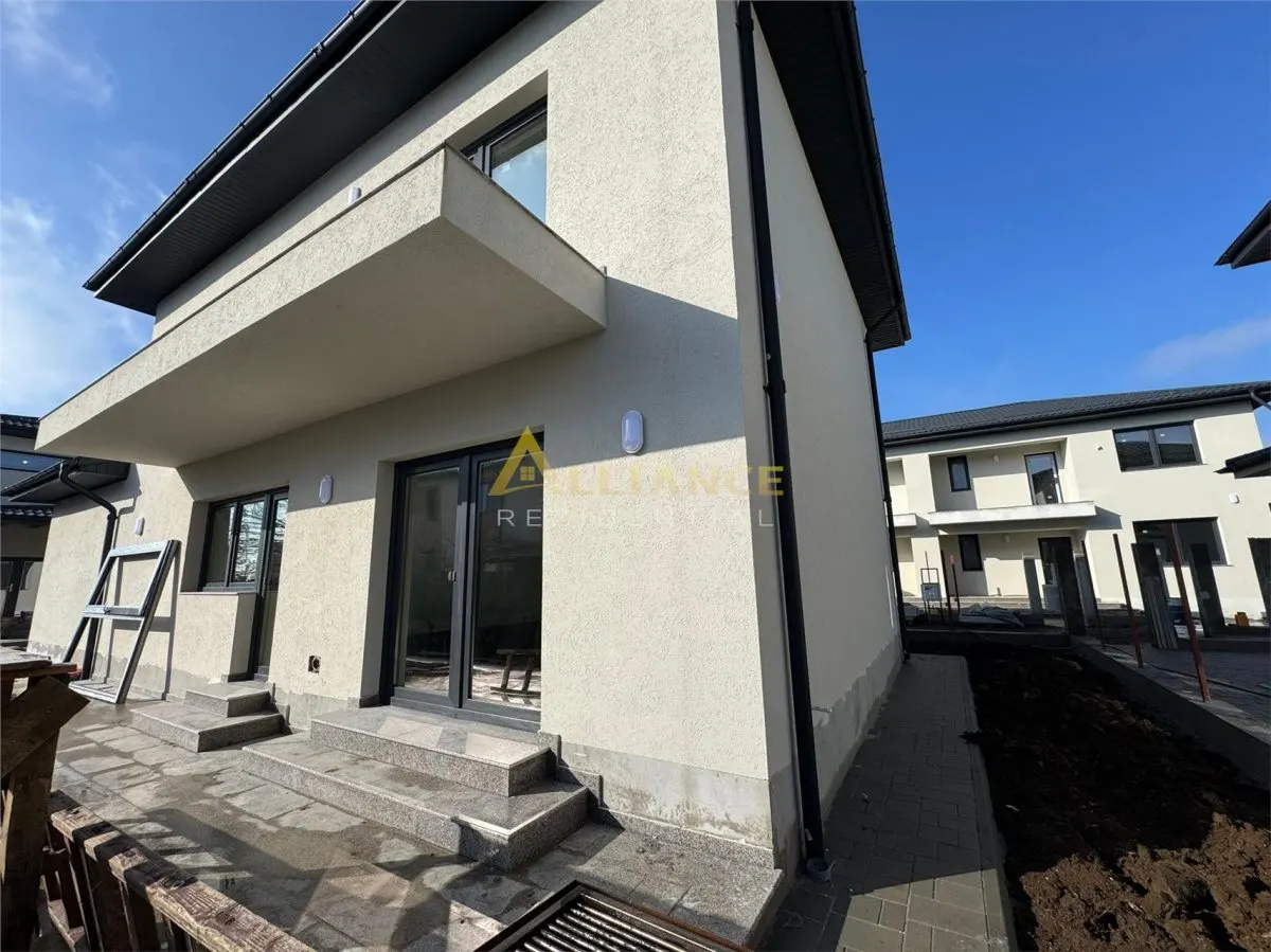 [Teren 344 mp] Vila individuala 5 camere  - 3 bai - foto 1