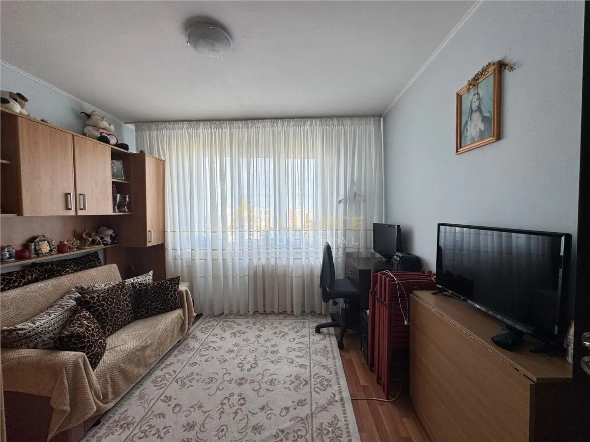 Apartament 3 camere Mobilat utilat Gata de mutare - foto 8