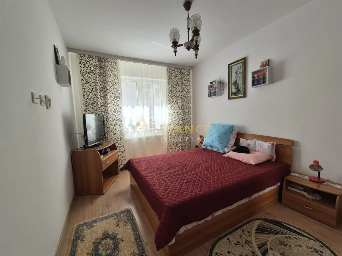 Apartament 2 camere decomandat cu gradina - foto 2