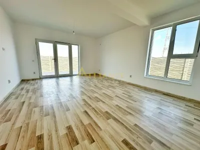 Casa individuala - 3 camere - 2 bai-310 mp teren - foto 11