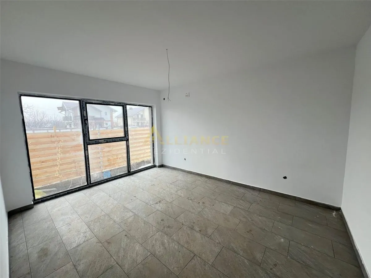 Casa 3 camere- strada asfaltata- 67 mp utili - foto 8