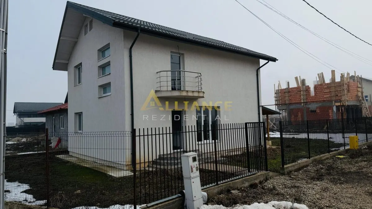 5 camere || strada asfaltata || gata de mutare || - foto 2