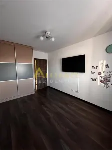 Apartament 3 camere - Aparatorii Patriei - foto 24