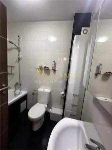 Apartament 3 camere - Aparatorii Patriei - foto 6