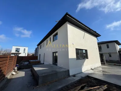 Vânzare casă tip duplex – 4 camere - Popesti-Leordeni