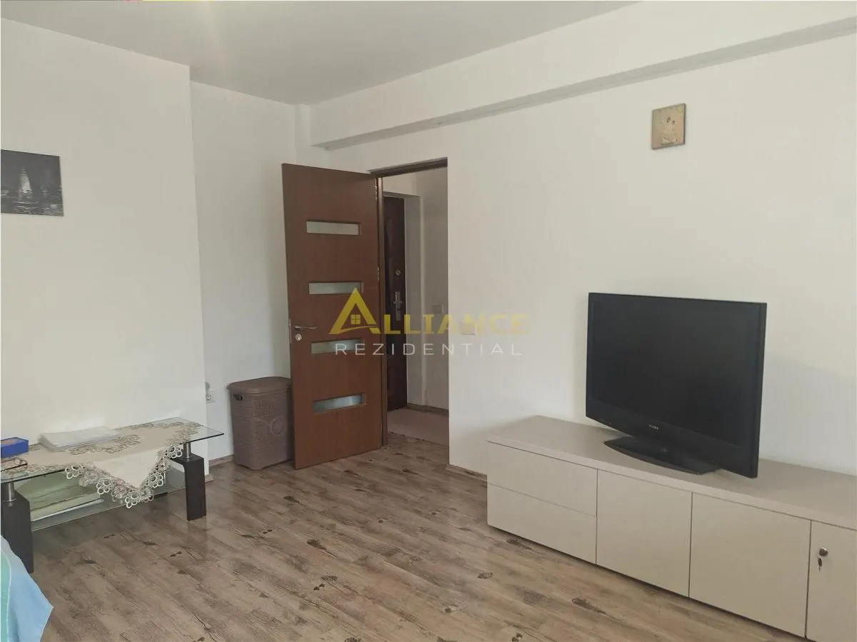 De vanzare - Apartament 2 camere | Str. Miraslau | Popesti-Leordeni  - foto 1