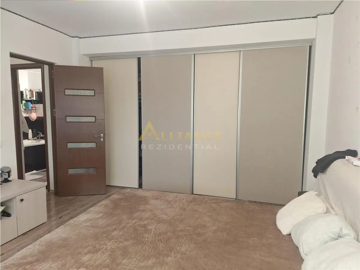 De vanzare - Apartament 2 camere | Str. Miraslau | Popesti-Leordeni  - foto 3