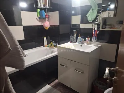 De vanzare - Apartament 2 camere | Str. Miraslau | Popesti-Leordeni  - foto 10