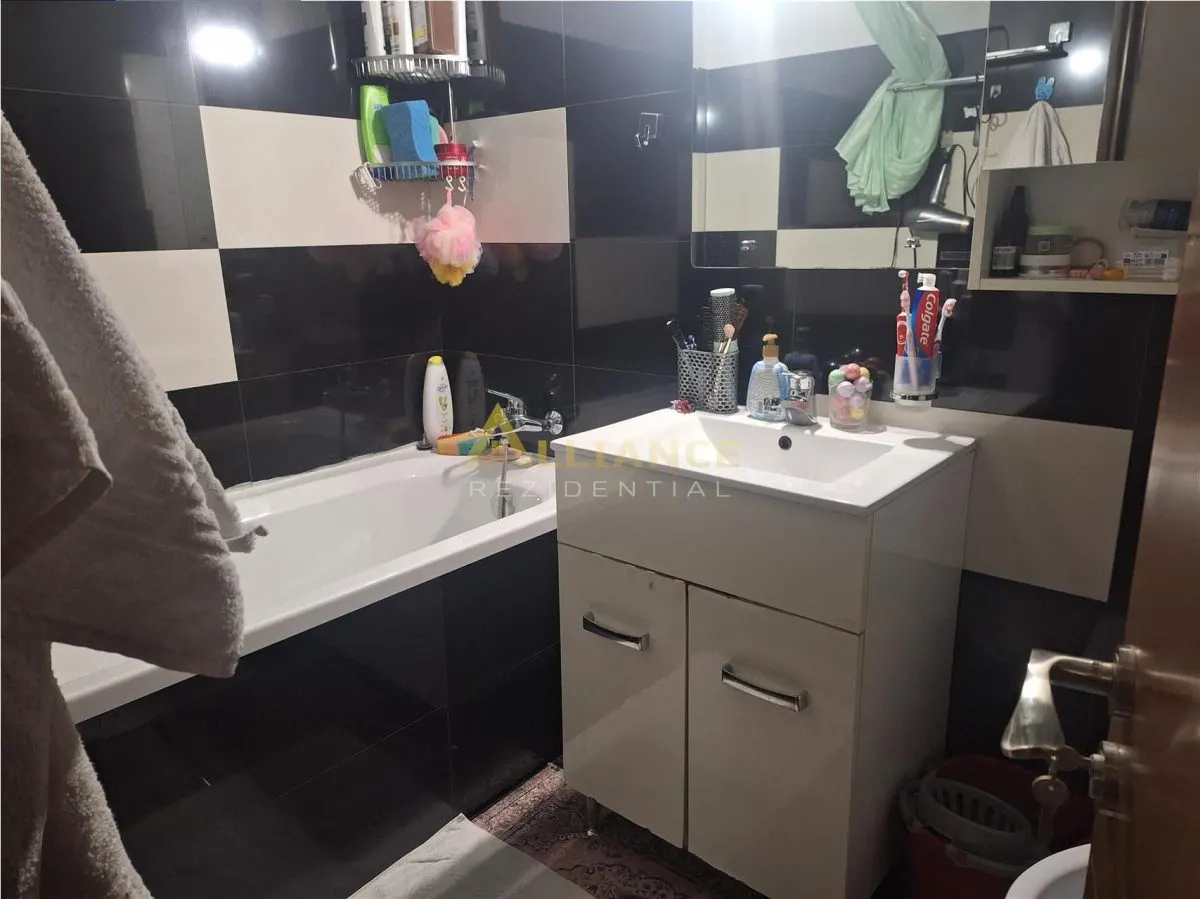De vanzare - Apartament 2 camere | Str. Miraslau | Popesti-Leordeni  - foto 10