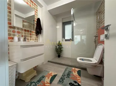 Apartament { Wave 2 Mamaia } {2 camere pe plaja Mamaia} - foto 7