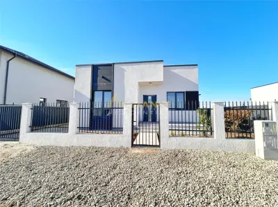 Casa Parter |3 camere+2 bai | Incalzire pardoseala | Teren 300mp - Berceni