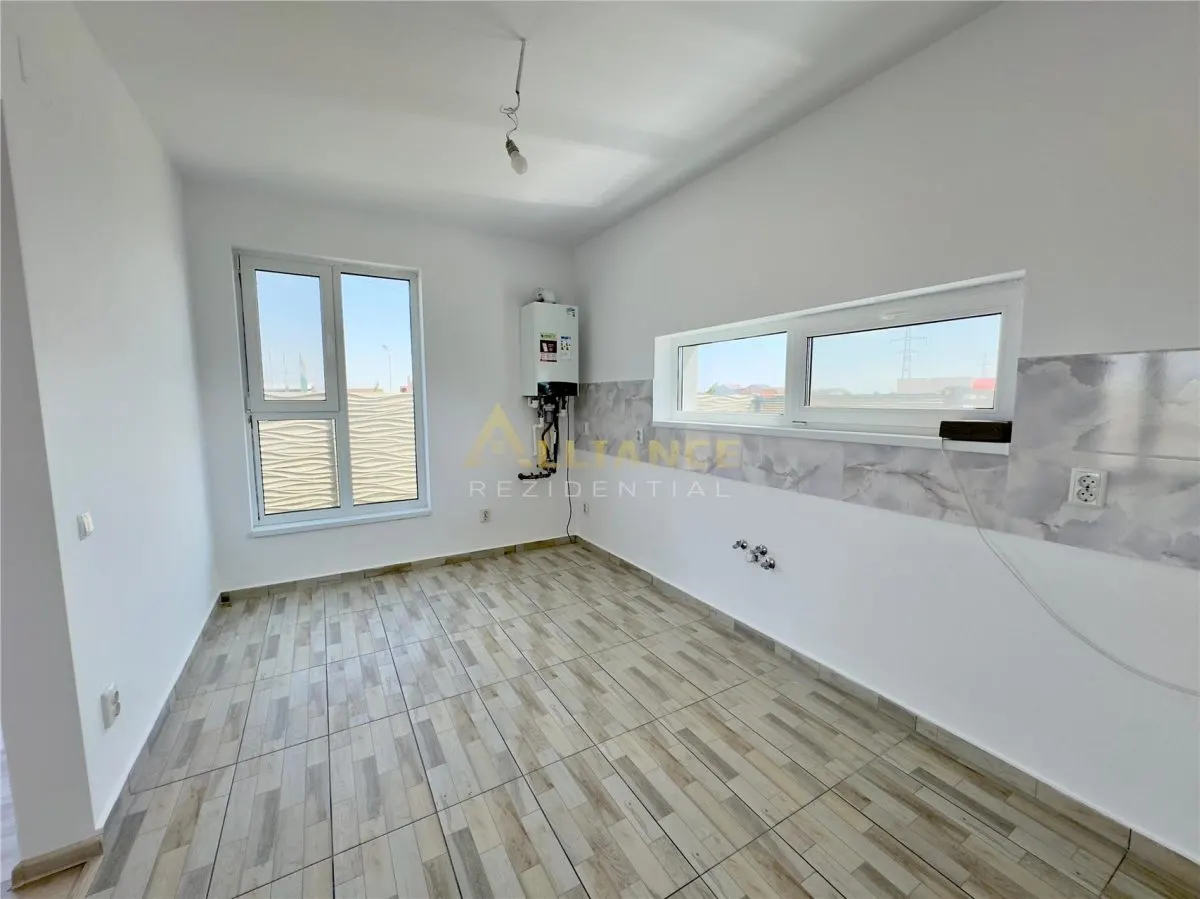 Casa individuala moderna || 2 dormitoare || 2 bai || Teren 320 mp - foto 6