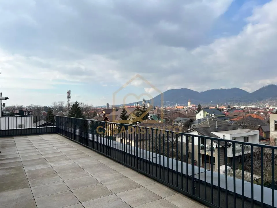 Penthouse 3 camere si terasa de 45 mp - foto 1