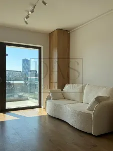 Studio Prima Vista | Aviatiei | metrou Pipera - Bucuresti