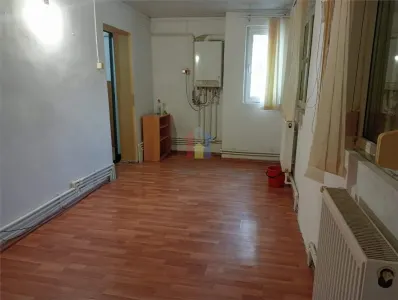 PARTER cu extindere ap 2camere Decomandat 65 mp - foto 4
