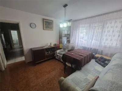 4 camere, Hipodrom, Parter+Balcon, Confort 1 - 81 mp, 2 gr sanitare - Braila