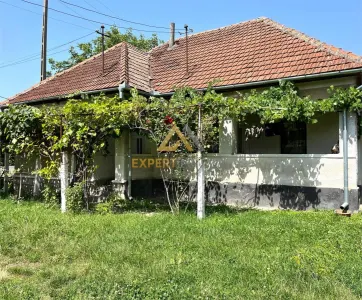 Casa de vanzare + teren de 31 ari in Hideaga la 20 min de Baia Mare - foto 3