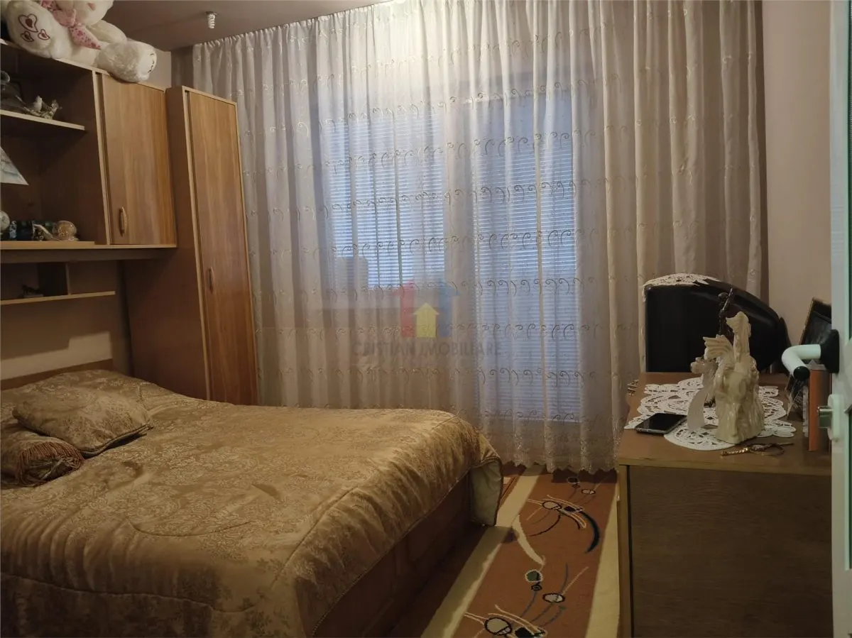 3 camere, Mobilat si Utilat, etaj 1, Progresu - foto 5