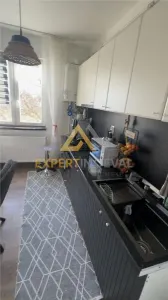 Apartament 3 camere de vanzare- Str. Minerilor - foto 4