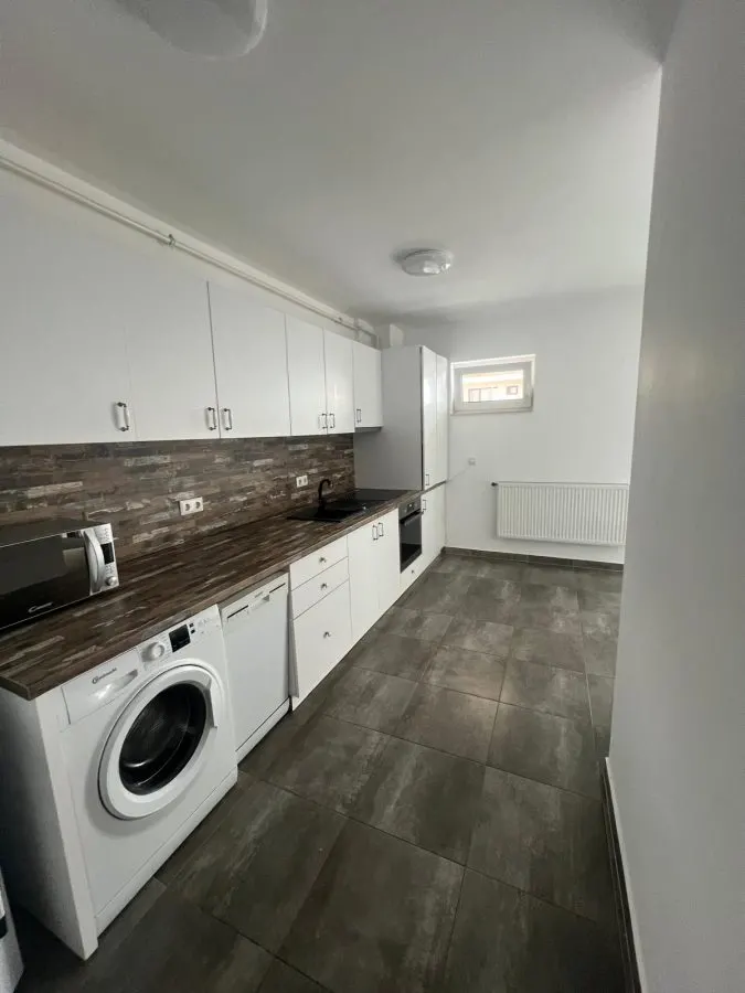 APARTAMENT DE VANZARE ISU BLOC NOU| 65MPU | DECOMANDAT | 105.000 EURO - foto 3