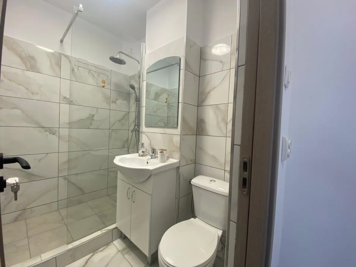 APARTAMENT 2 CAMERE | SEMIDECOMANDAT | ZONA LAMA - foto 3