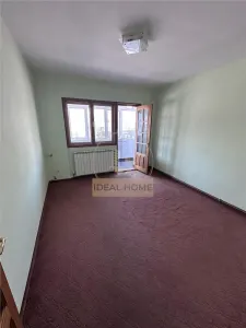 Apartament 3 camere etaj 1 rond Podu Ros - foto 2