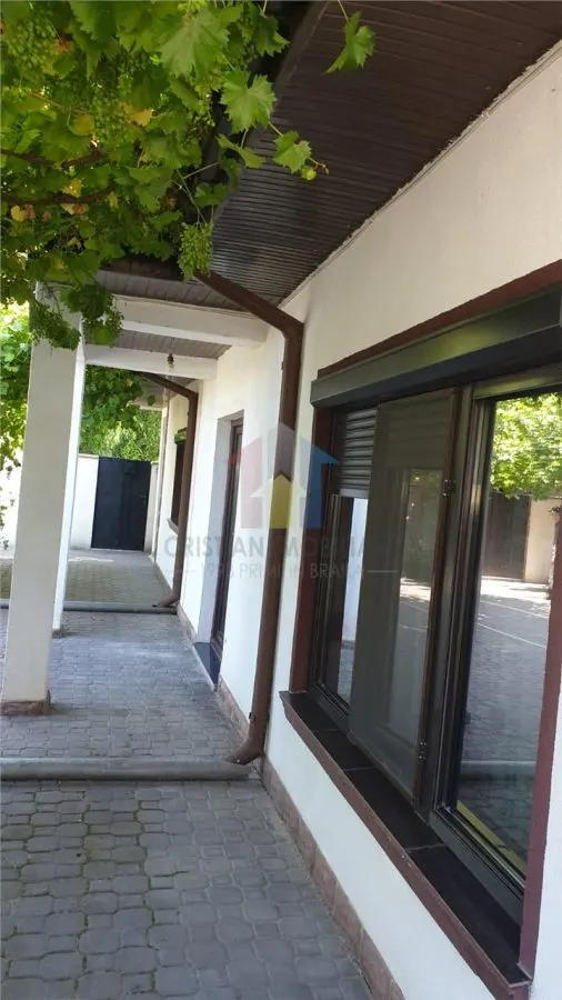 Casa Superba 2014, boltari , Mobilata Utilata teren=449mp Chiscani - foto 1