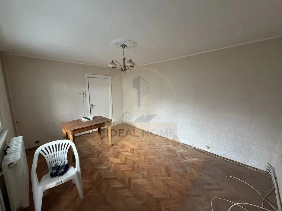 Apartament 3 camere decomandat Podu De Piatra - foto 7
