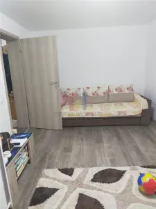 2 camere, confort 1 decomandat etaj 1, Mobilat si Utilat, Calarasi IV - foto 3