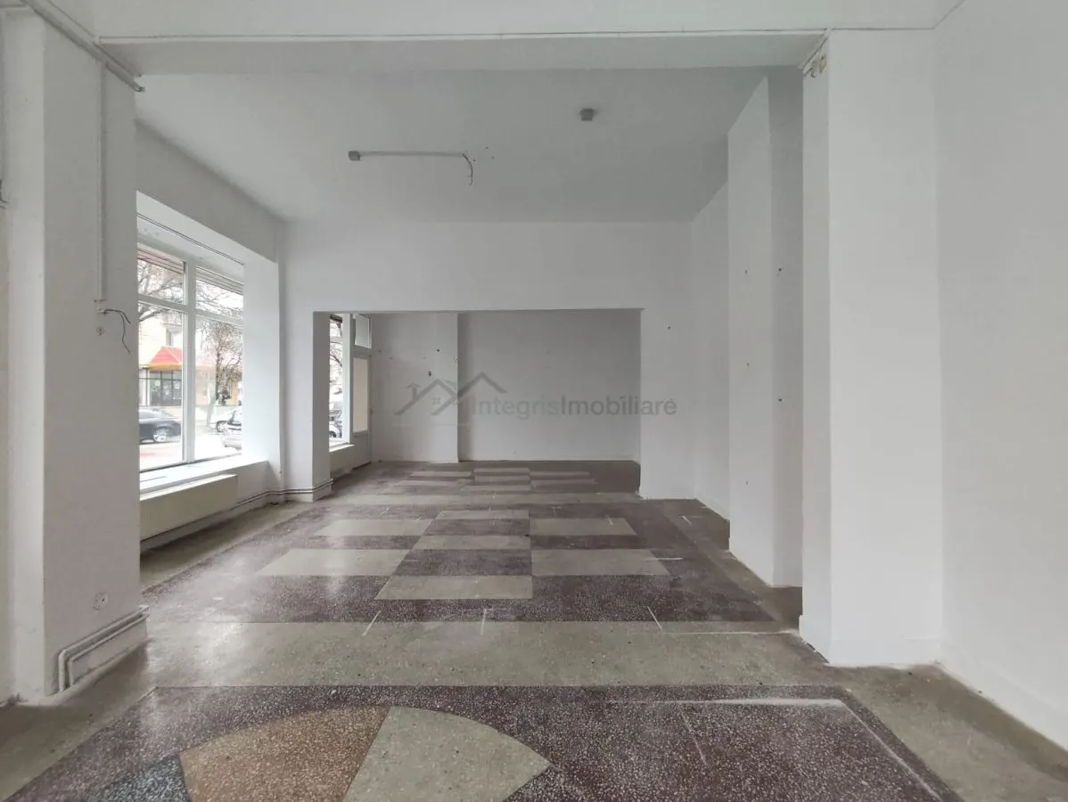 Spatiu comercia,central Marghita,Bihor - foto 13