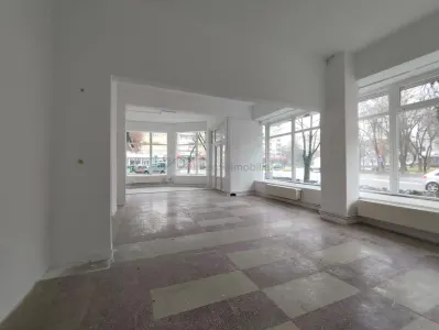 Spatiu comercia,central Marghita,Bihor - foto 3