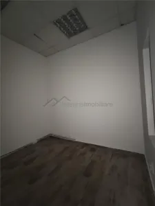 Spatiu comercia,central Marghita,Bihor - foto 10