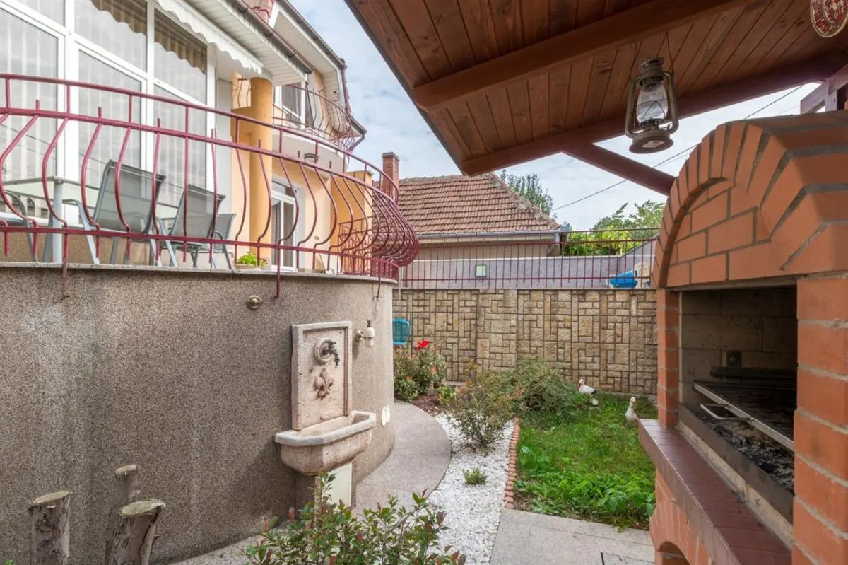 Vila S+P+M cu 3 dormitoare, Oradea, Cartier Iosia - foto 19