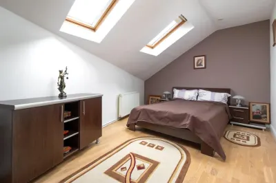 Vila S+P+M cu 3 dormitoare, Oradea, Cartier Iosia - foto 9