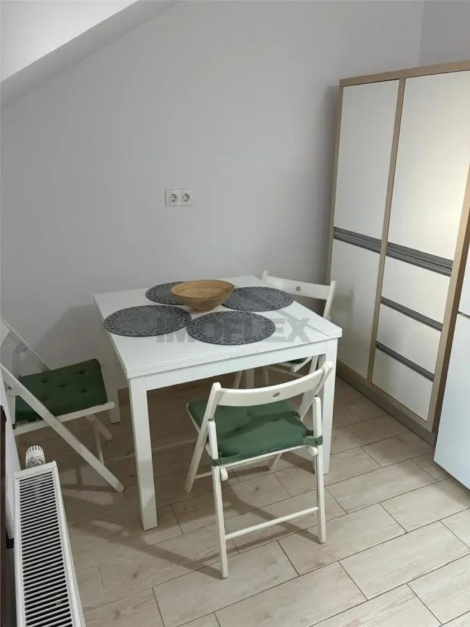 Apartament 2 camere, zona Tractorul - foto 5