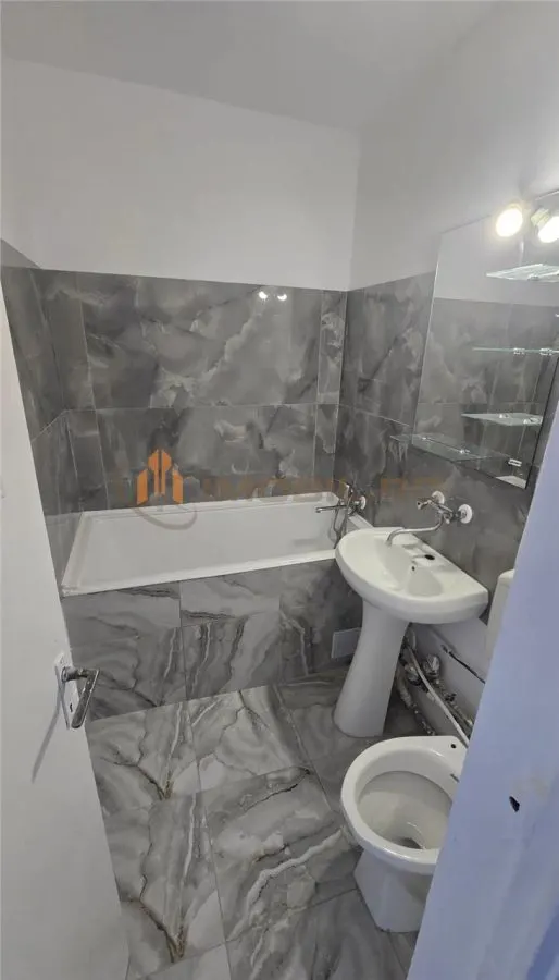 Apartament 2 camere Podu Ros - foto 5