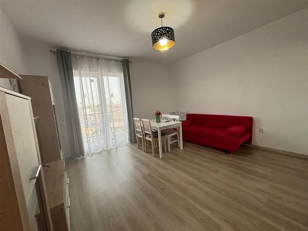 Vanzare  apartament 2 camere, bloc nou, zona Centrala - foto 2