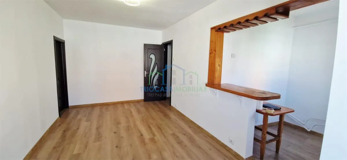 APARTAMENT 3 CAMERE Craiovita, zona Orizont - foto 13