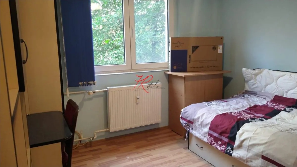 Vanzare apartament 4 camere Teiul doamnei, - foto 1
