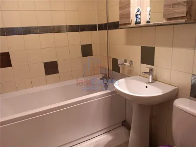 Apartament 3 camere Etaj 1 de 81mp Bd Poitiers langa Padure - foto 12
